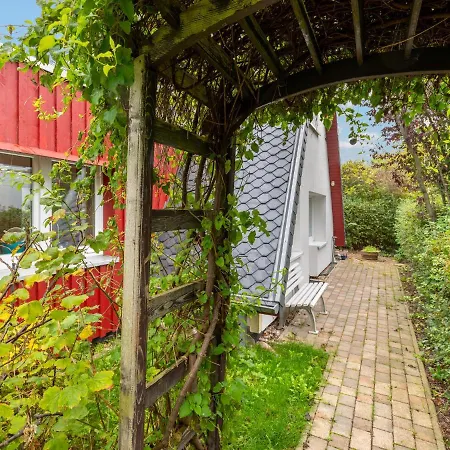 Cozy Holiday In Near The Forest Ostseebad Nienhagen